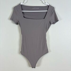 Abercrombie & Fitch Seamless Bodysuit Size XS Clay Color